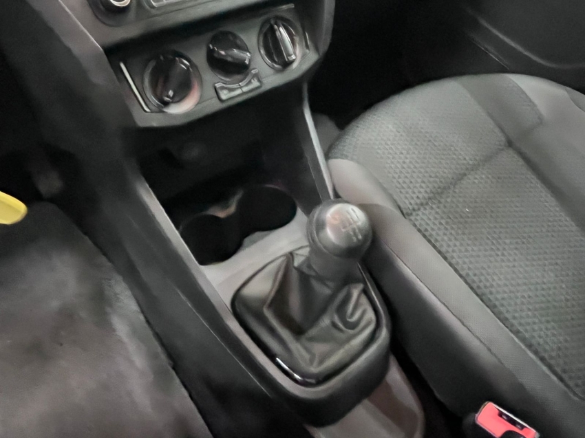 volkswagen voyage 1.0 12v mpi totalflex 4p manual flex 20237