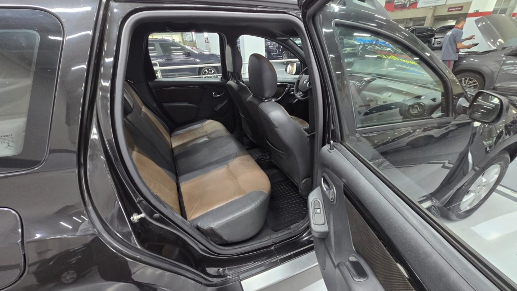 renault duster 2.0 dynamique 4x2 16v flex 4p automatico 201611