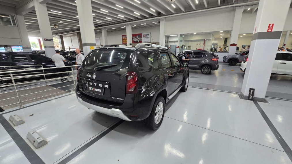 renault duster 2.0 dynamique 4x2 16v flex 4p automatico 201613