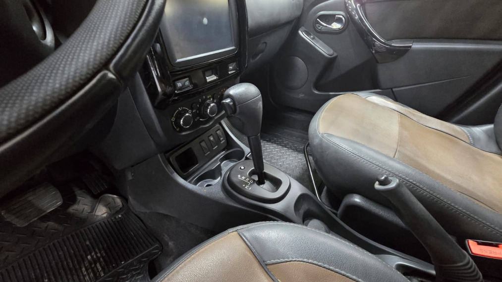 renault duster 2.0 dynamique 4x2 16v flex 4p automatico 20167