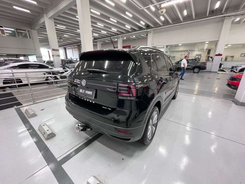 volkswagen t-cross 1.0 200 tsi total flex sense automatico 4p 202113