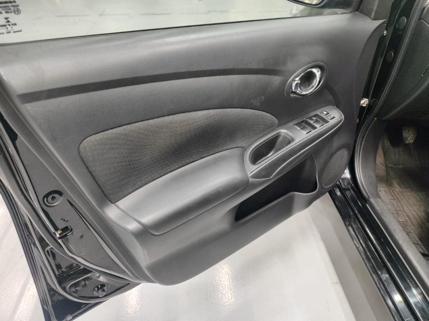 nissan versa 1.6 16v flex sl 4p manual 20168