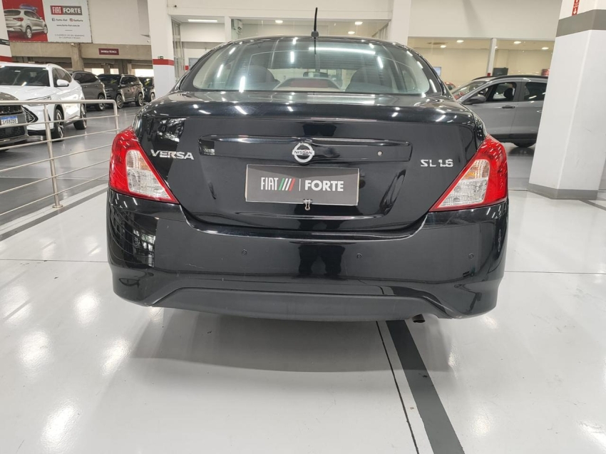 nissan versa 1.6 16v flex sl 4p manual 201614