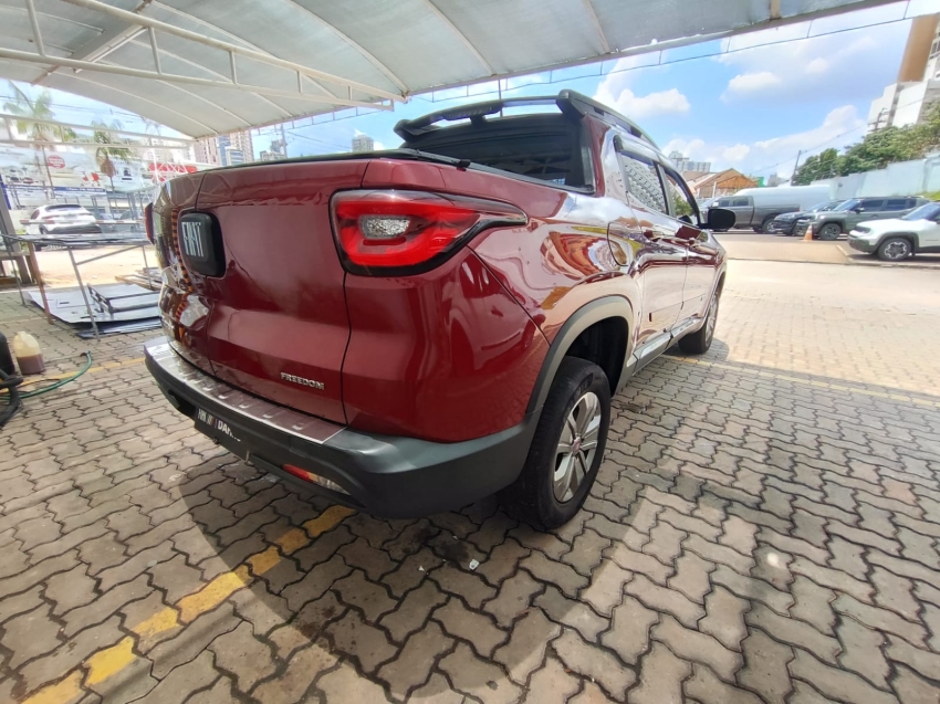 fiat toro 1.8 16v evo flex freedom at6 4p automatico 202013