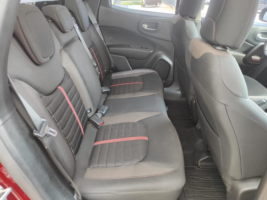 fiat toro 1.8 16v evo flex freedom at6 4p automatico 202011