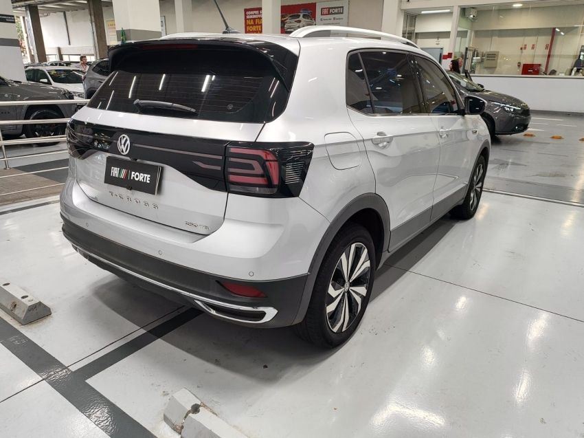 volkswagen t-cross 1.4 250 tsi total flex highline automatico 4p 202113