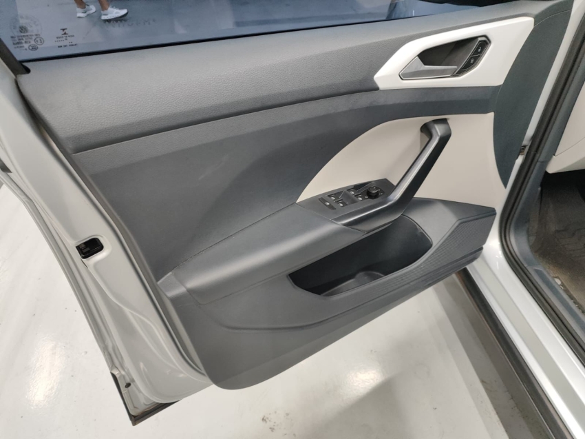 volkswagen t-cross 1.4 250 tsi total flex highline automatico 4p 20218