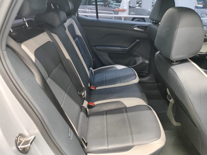 volkswagen t-cross 1.4 250 tsi total flex highline automatico 4p 202111