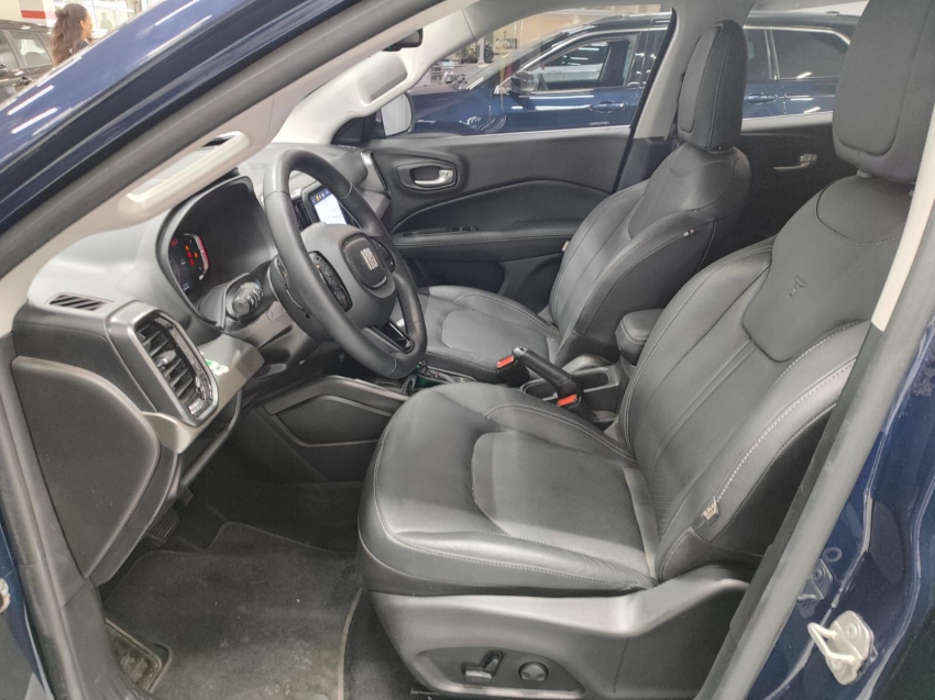 fiat toro 1.3 turbo 270 flex volcano at6 4p automatico 20256