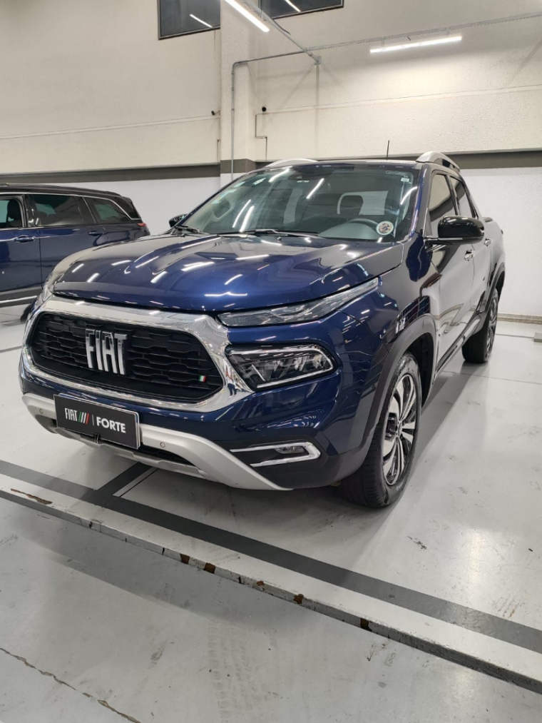 fiat toro 1.3 turbo 270 flex volcano at6 4p automatico 2025