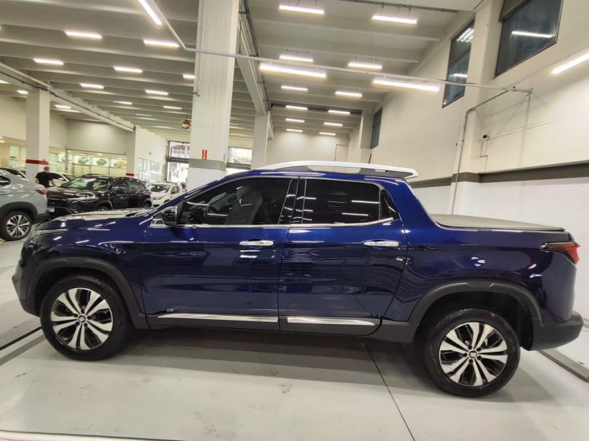 fiat toro 1.3 turbo 270 flex volcano at6 4p automatico 20255