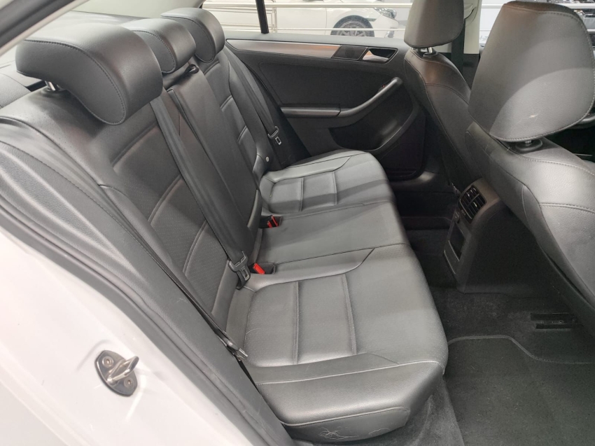 volkswagen jetta 1.4 16v tsi comfortline gasolina 4p tiptronic flex manual 201711