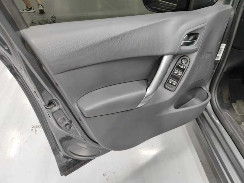 citroen c3 1.6 vti 120 flex exclusive eat6 4p automatico 20188