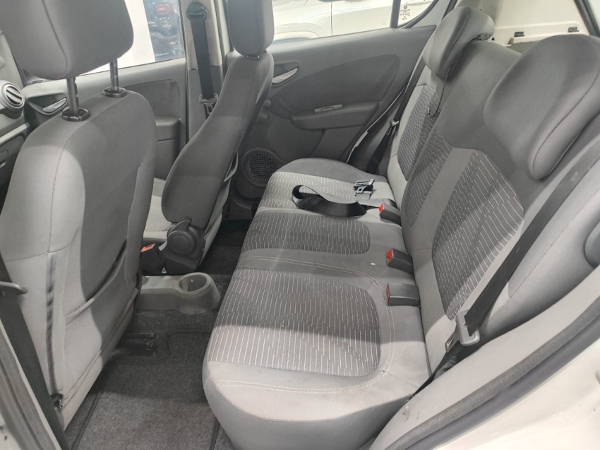 fiat palio 1.0 mpi attractive 8v flex 4p manual 201612