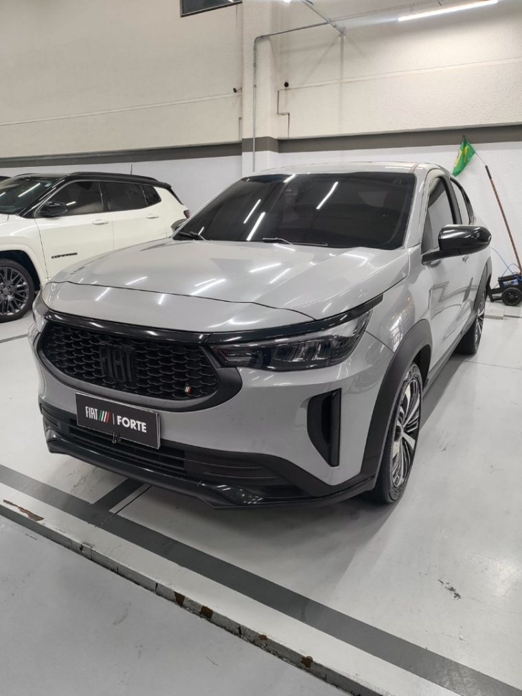 fiat fastback 1.0 turbo 200 hybrid audace cvt hibrido 4p automatico 2025