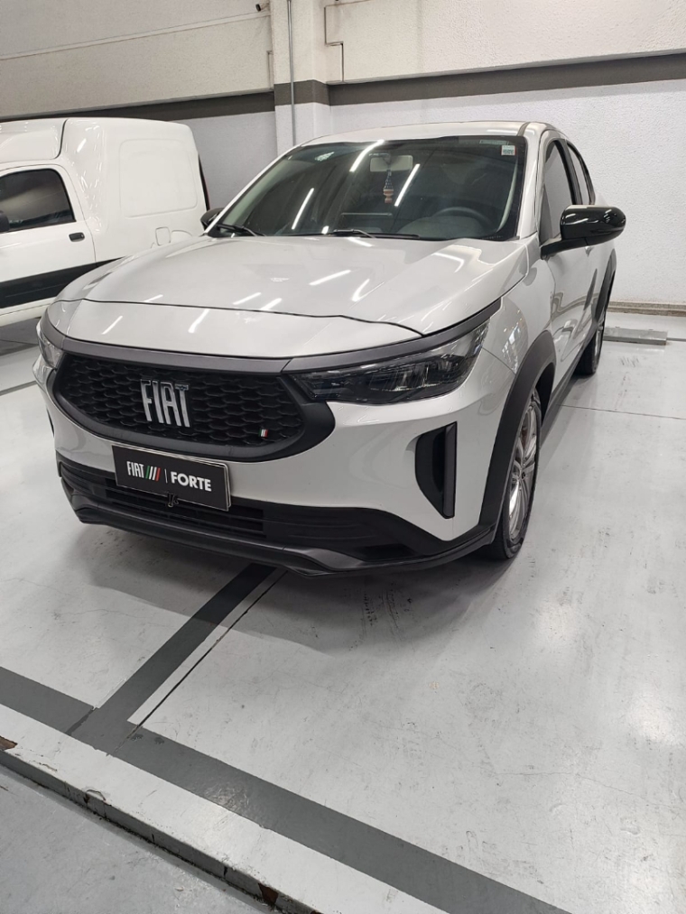 fiat fastback 1.0 turbo 200 flex cvt 4p automatico 2025