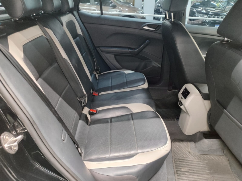 volkswagen t-cross 1.4 250 tsi total flex highline automatico 4p 202011