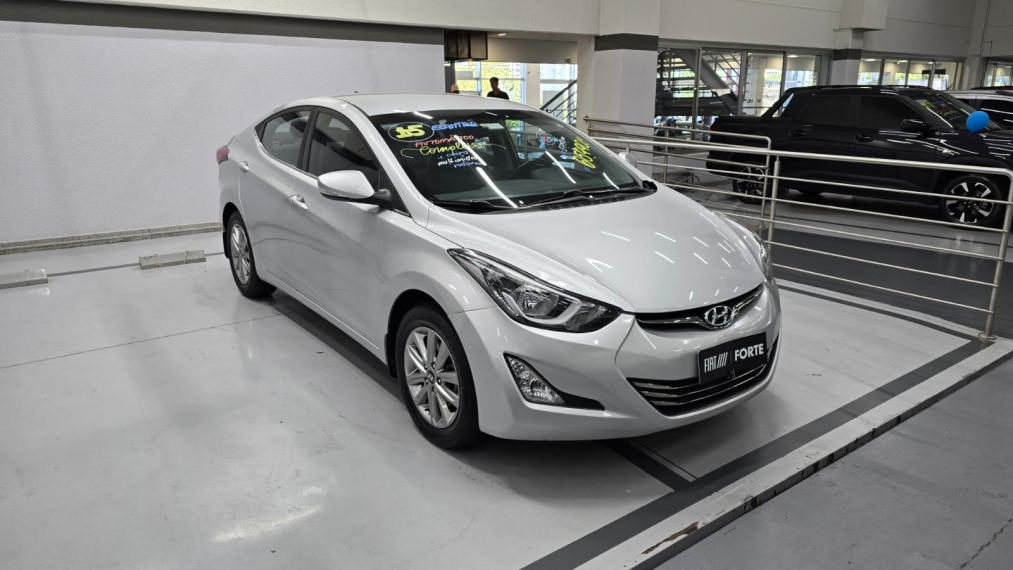 hyundai elantra 2.0 gls 16v flex 4p automatico 20153