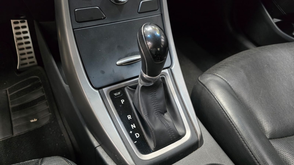 hyundai elantra 2.0 gls 16v flex 4p automatico 20157