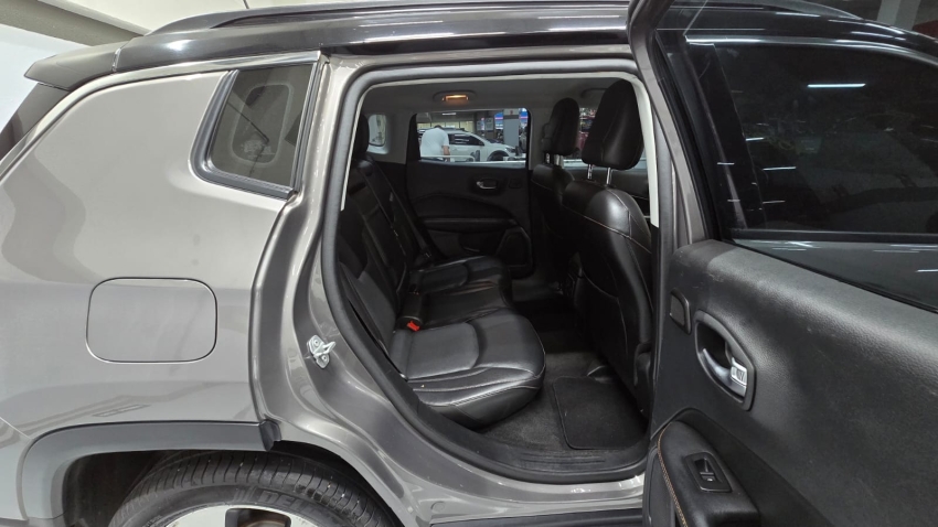 jeep compass 2.0 16v flex longitude automatico 4p 201811