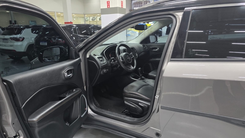 jeep compass 2.0 16v flex longitude automatico 4p 20186