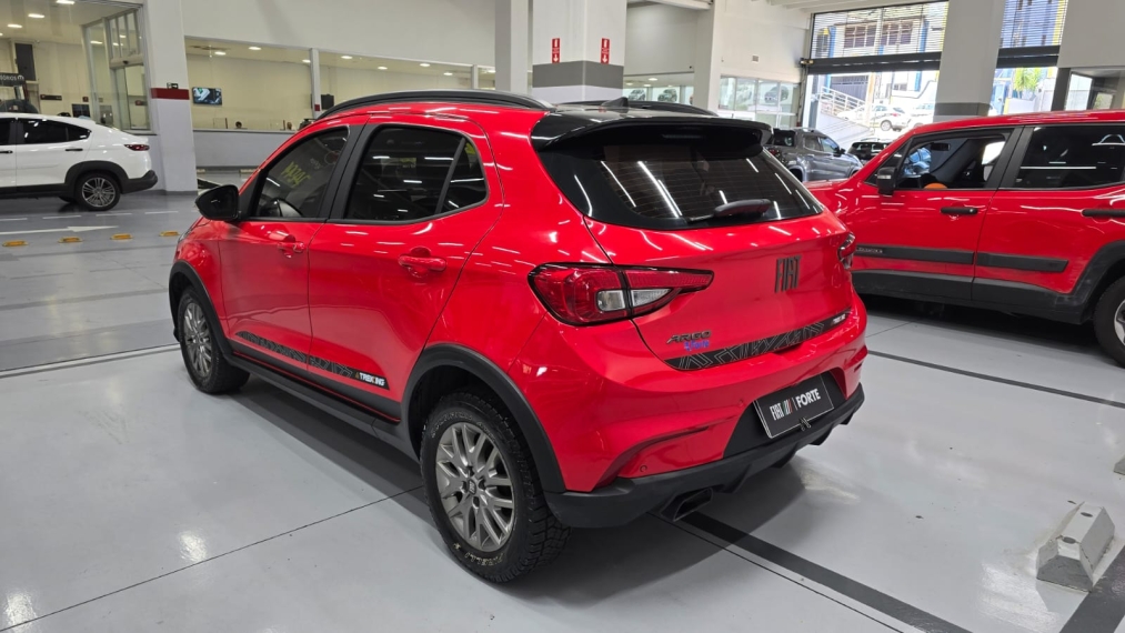 fiat argo 1.3 firefly flex trekking manual 4p automatico 202215