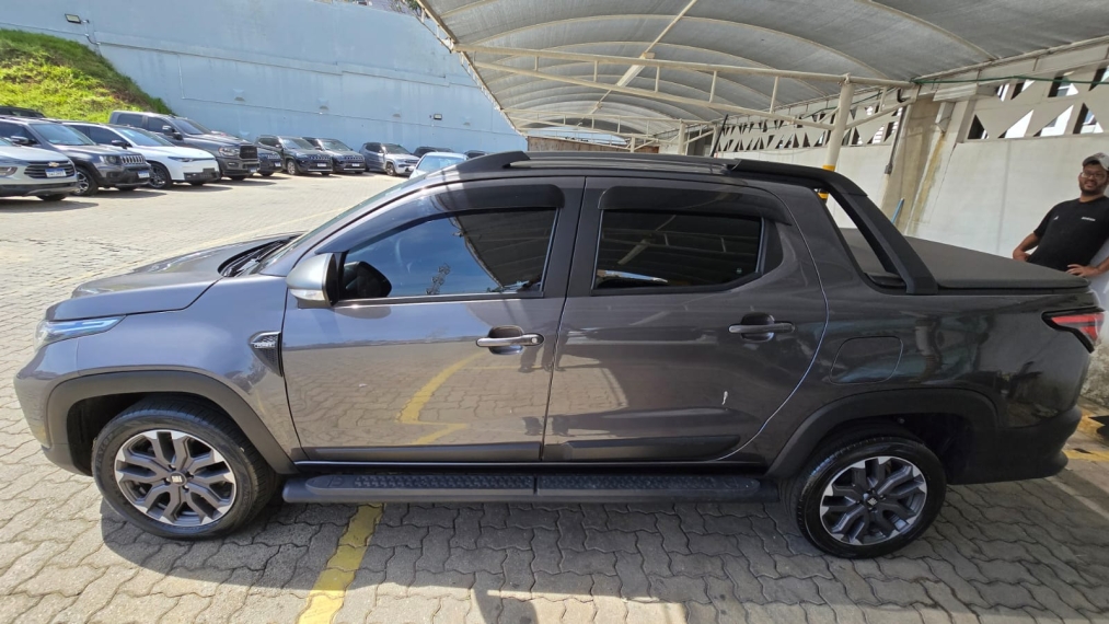 fiat strada 1.0 turbo 200 flex ultra cd cvt 4p automatico 20255