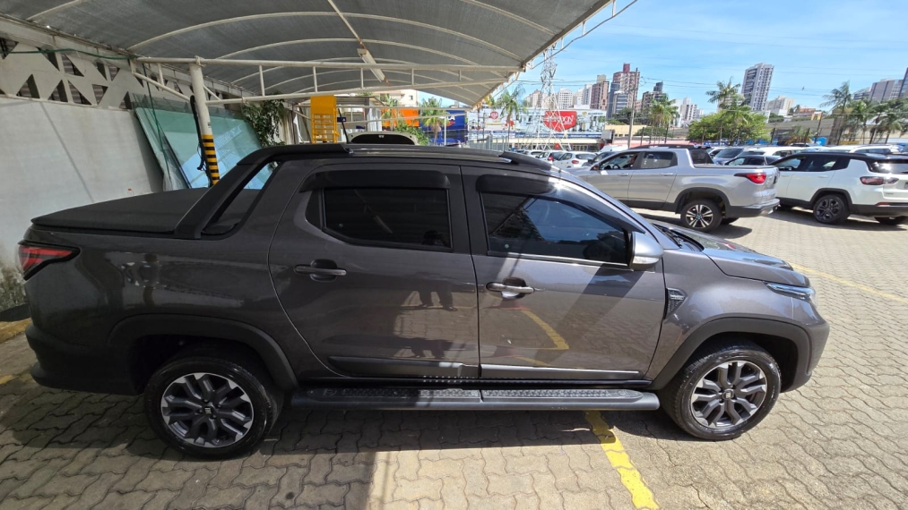 fiat strada 1.0 turbo 200 flex ultra cd cvt 4p automatico 20254