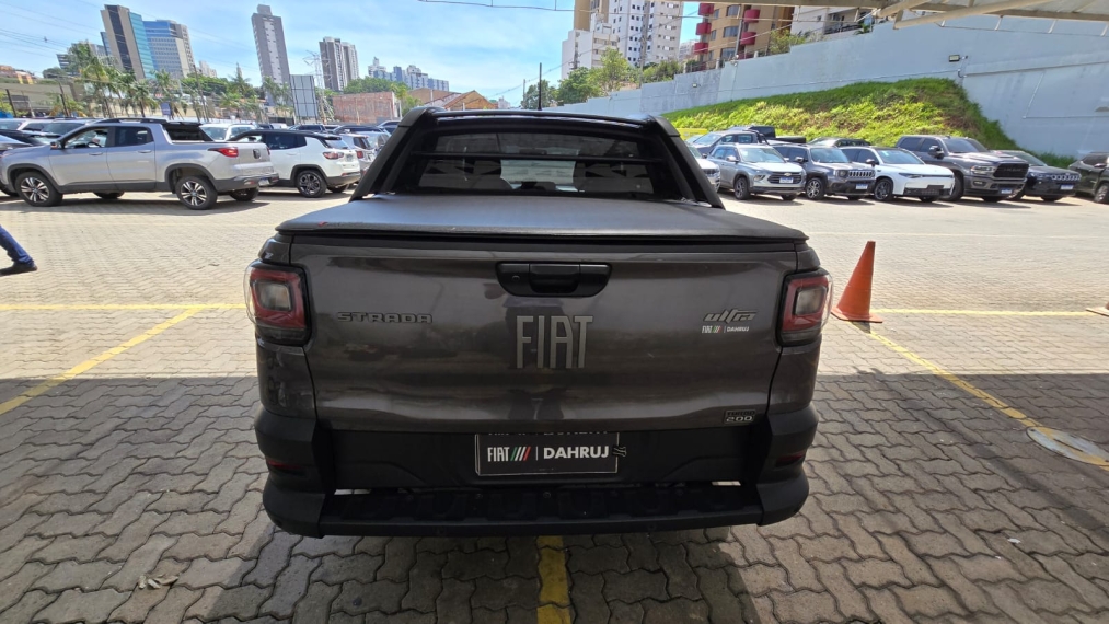 fiat strada 1.0 turbo 200 flex ultra cd cvt 4p automatico 202515