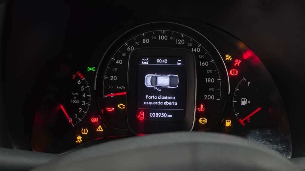 fiat strada 1.3 firefly flex volcano cd cvt 4p automatico 20248