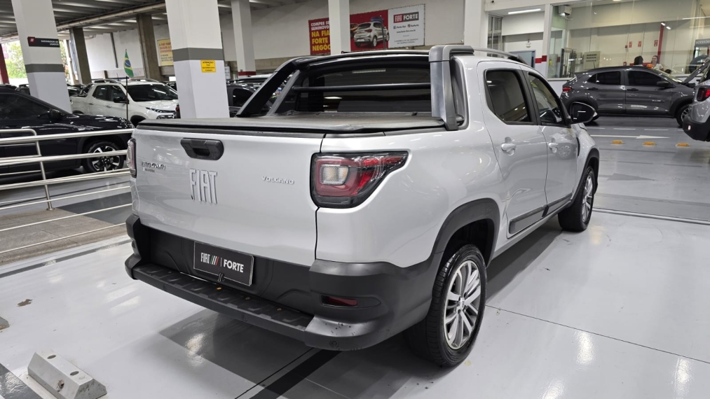 fiat strada 1.3 firefly flex volcano cd cvt 4p automatico 202414