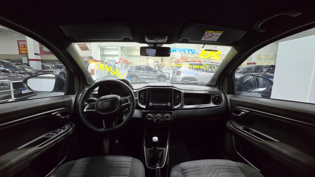 fiat strada 1.3 firefly flex volcano cd cvt 4p automatico 202410