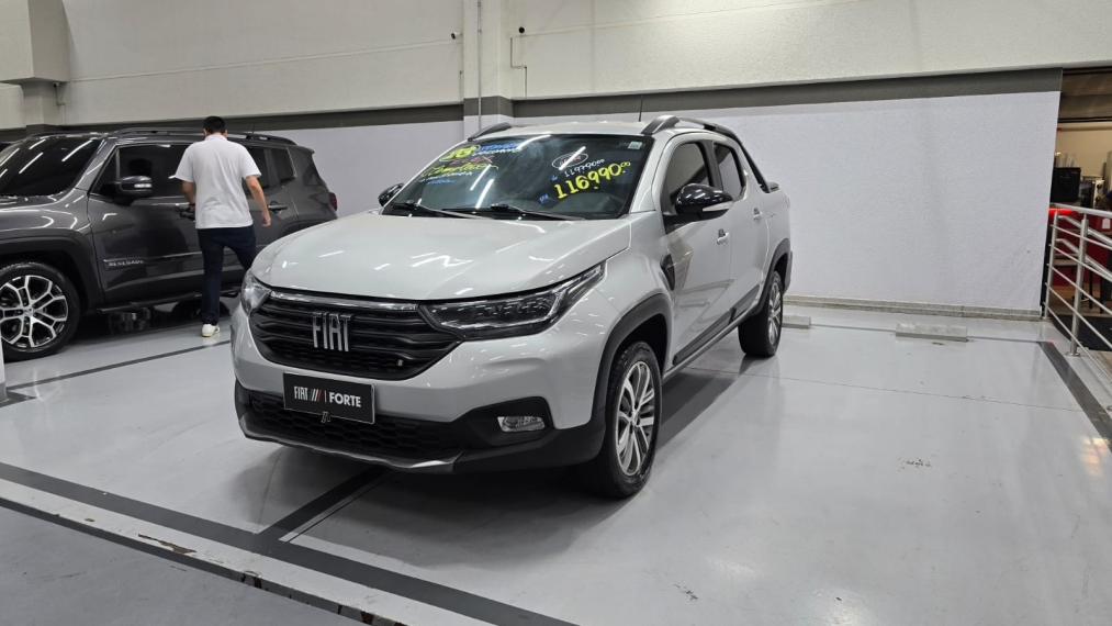 fiat strada 1.3 firefly flex volcano cd cvt 4p automatico 20241