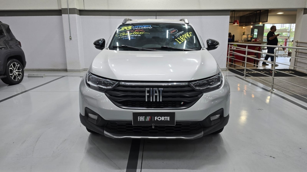 fiat strada 1.3 firefly flex volcano cd cvt 4p automatico 20242