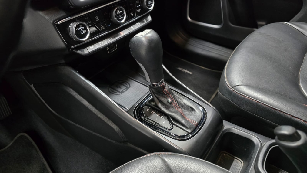 fiat toro 2.0 16v turbo diesel ultra 4wd at9 4p automatico 20227