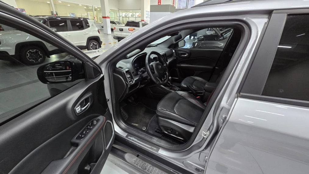 fiat toro 2.0 16v turbo diesel ultra 4wd at9 4p automatico 20226