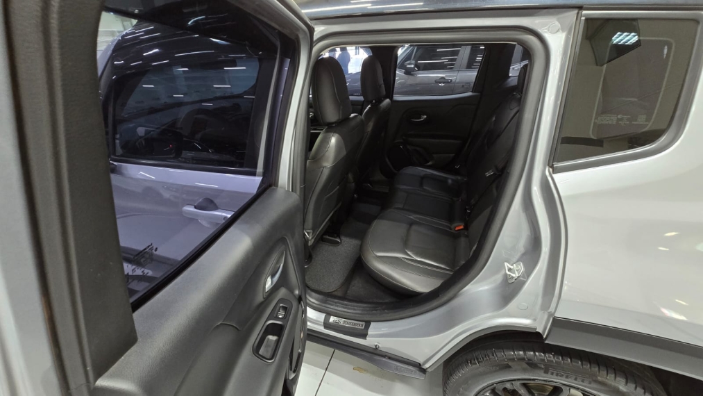 jeep renegade 1.8 16v flex sport 4p automatico 202012