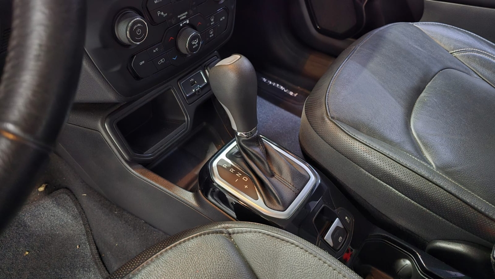 jeep renegade 1.8 16v flex sport 4p automatico 20207