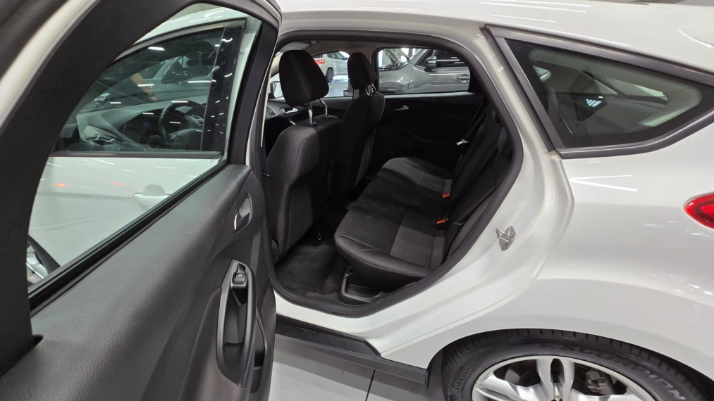 ford focus 1.6 se 16v flex 4p manual automatico 201912