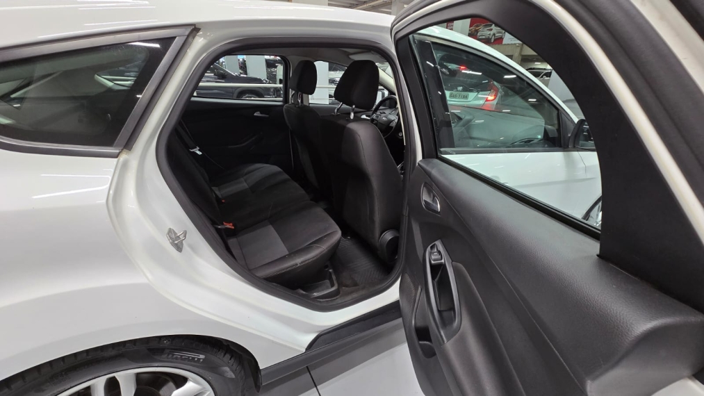 ford focus 1.6 se 16v flex 4p manual automatico 201911