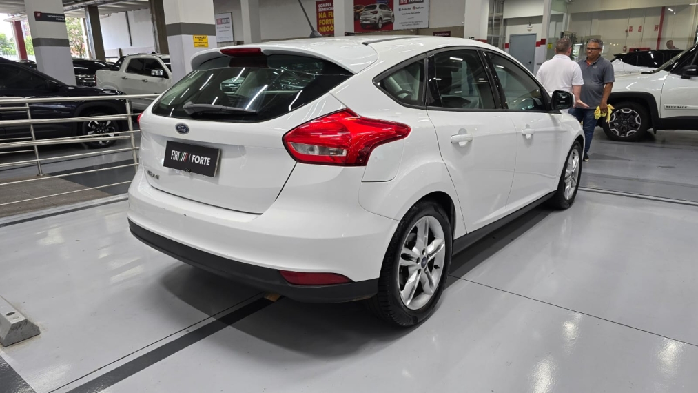 ford focus 1.6 se 16v flex 4p manual automatico 201913