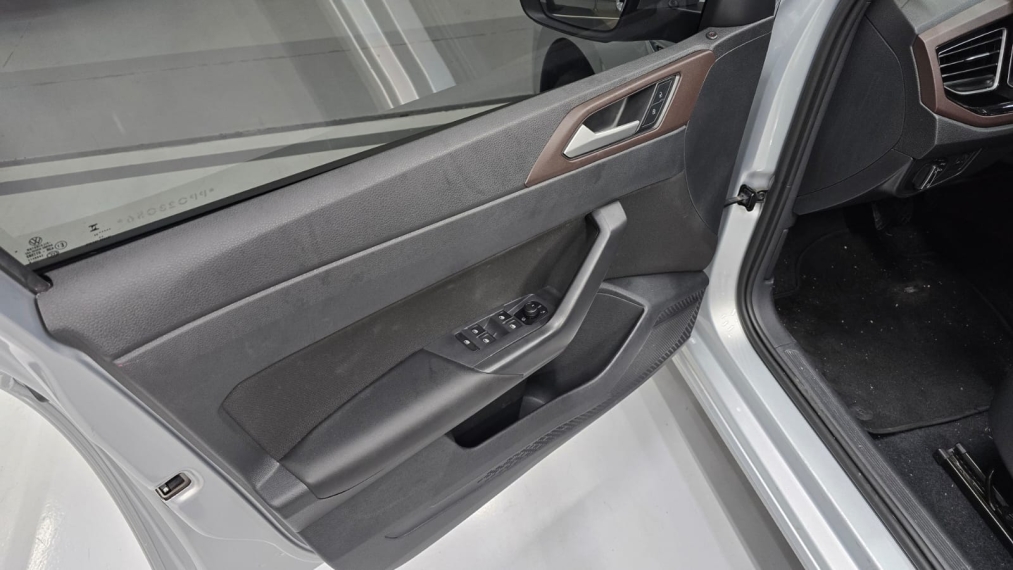 volkswagen virtus 1.0 200 tsi highline automatico flex 4p 20239