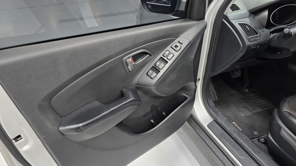 hyundai ix35 2.0 mpfi gl 16v flex 4p automatico 20189