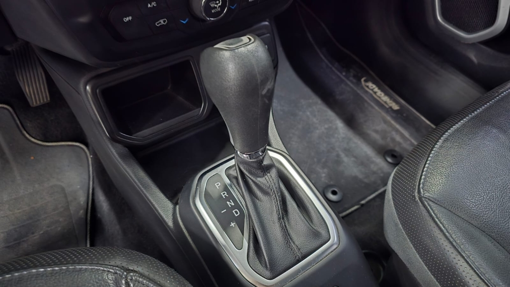 jeep renegade 1.8 16v flex longitude 4p automatico 20217