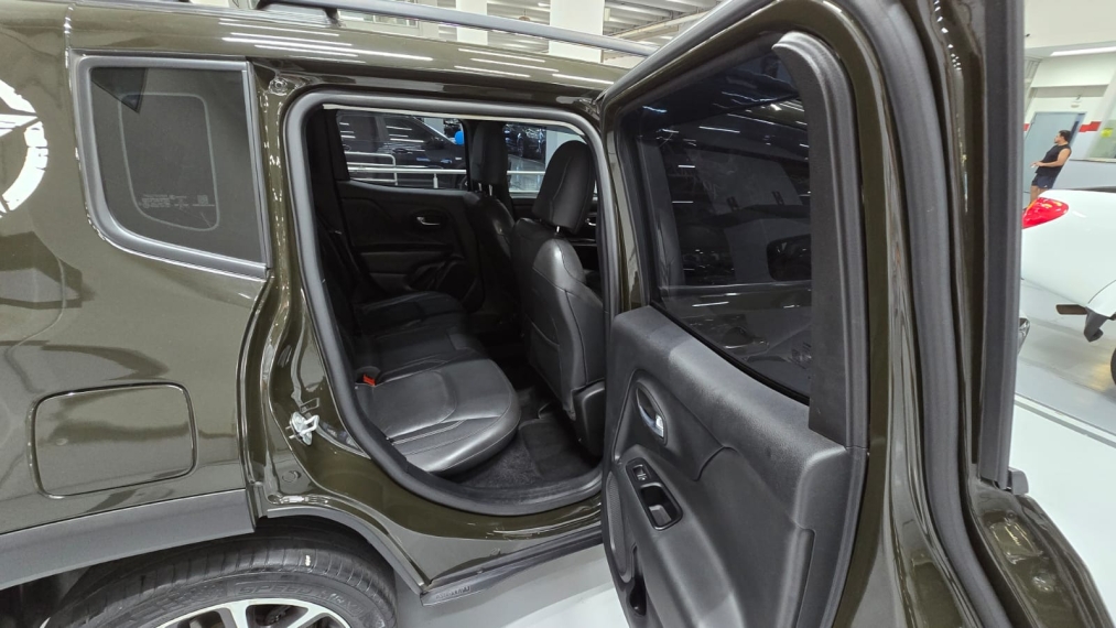 jeep renegade 1.8 16v flex longitude 4p automatico 202111