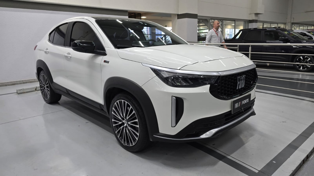 fiat fastback 1.3 turbo 270 flex limited edition at6 4p automatico 20243