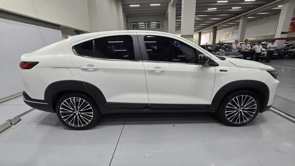 fiat fastback 1.3 turbo 270 flex limited edition at6 4p automatico 20244