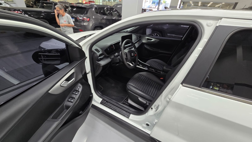 fiat fastback 1.3 turbo 270 flex limited edition at6 4p automatico 20246