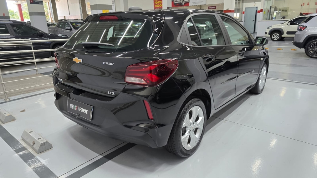 chevrolet onix 1.0 turbo flex ltz automatico 4p 202513