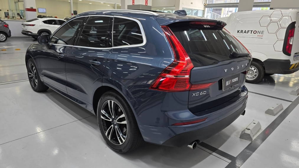 volvo xc60 2.0 t5 gasolina momentum awd geartronic 4p automatico 201817